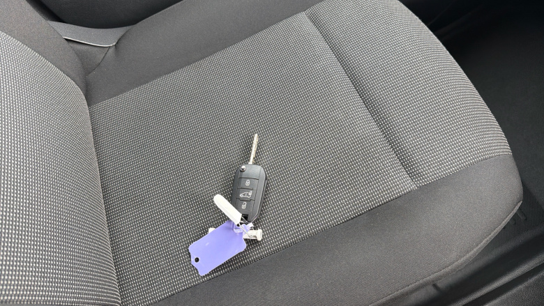 Peugeot Partner Standard Diesel 1.5 BlueHDi 130 Professional Van EAT8